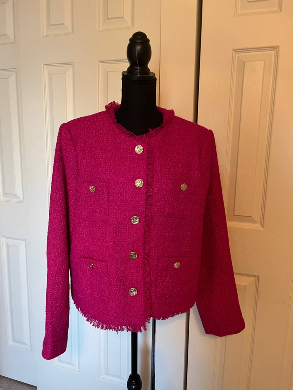 Tahari Fuchsia Tweed Lined Fringed Button Jacket